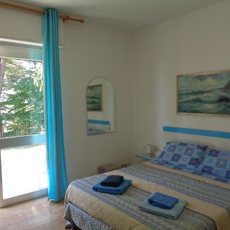 Le Gardenie Da Fil Bed & Breakfast Bordighera Bagian luar foto