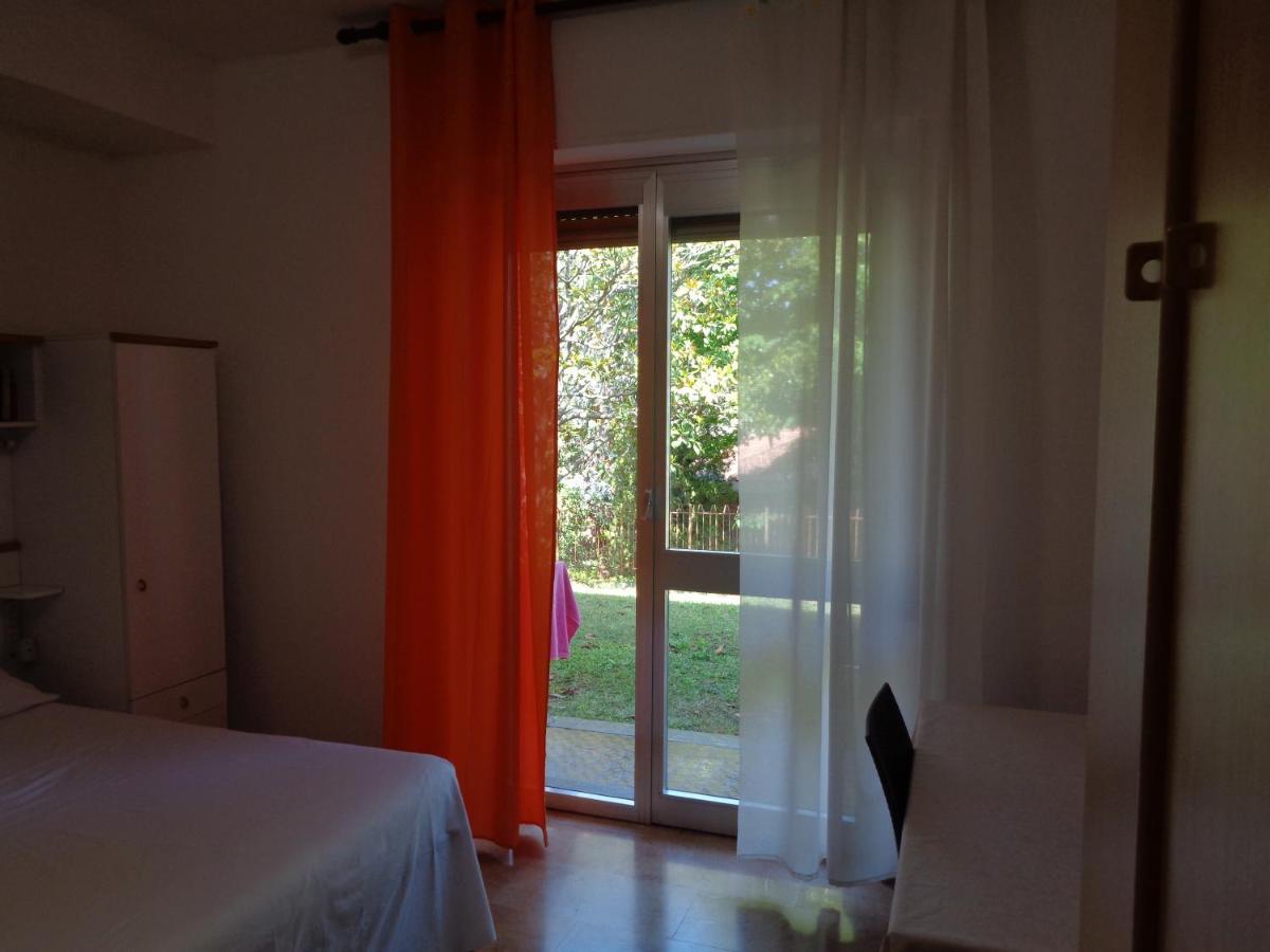 Le Gardenie Da Fil Bed & Breakfast Bordighera Bagian luar foto