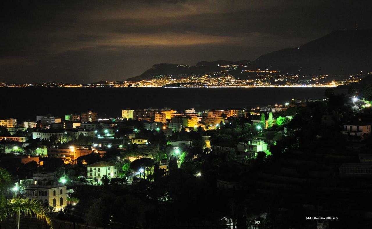 Le Gardenie Da Fil Bed & Breakfast Bordighera Bagian luar foto